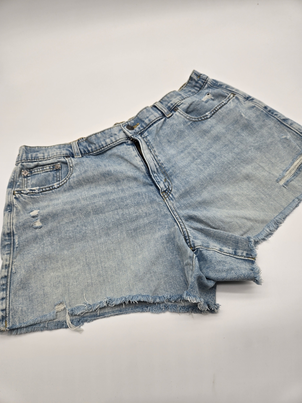aerie Light Wash Frayed Hem Denim Shorts